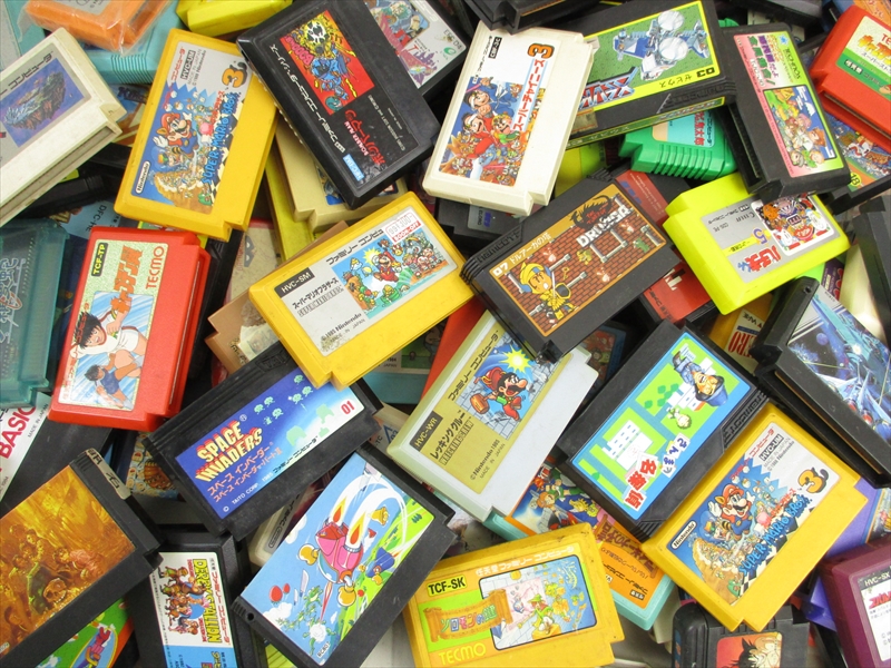 WHOLESALE Lot 100 Nintendo FC Japan Video Game Cartridge
