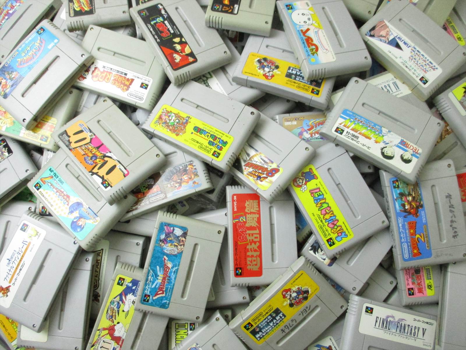 wholesale-super-famicom-lot-of-100-nintendo-video-game-sfc-cartridge