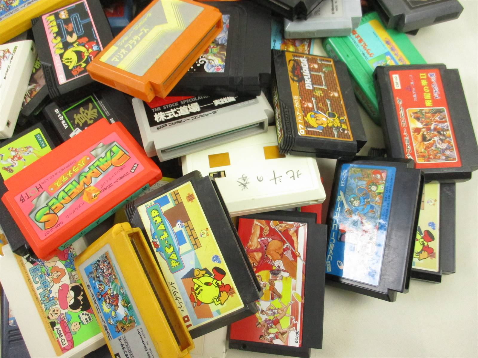 Wholesale Famicom Lot 100 Nintendo Fc Japan Video Game Cartridge 