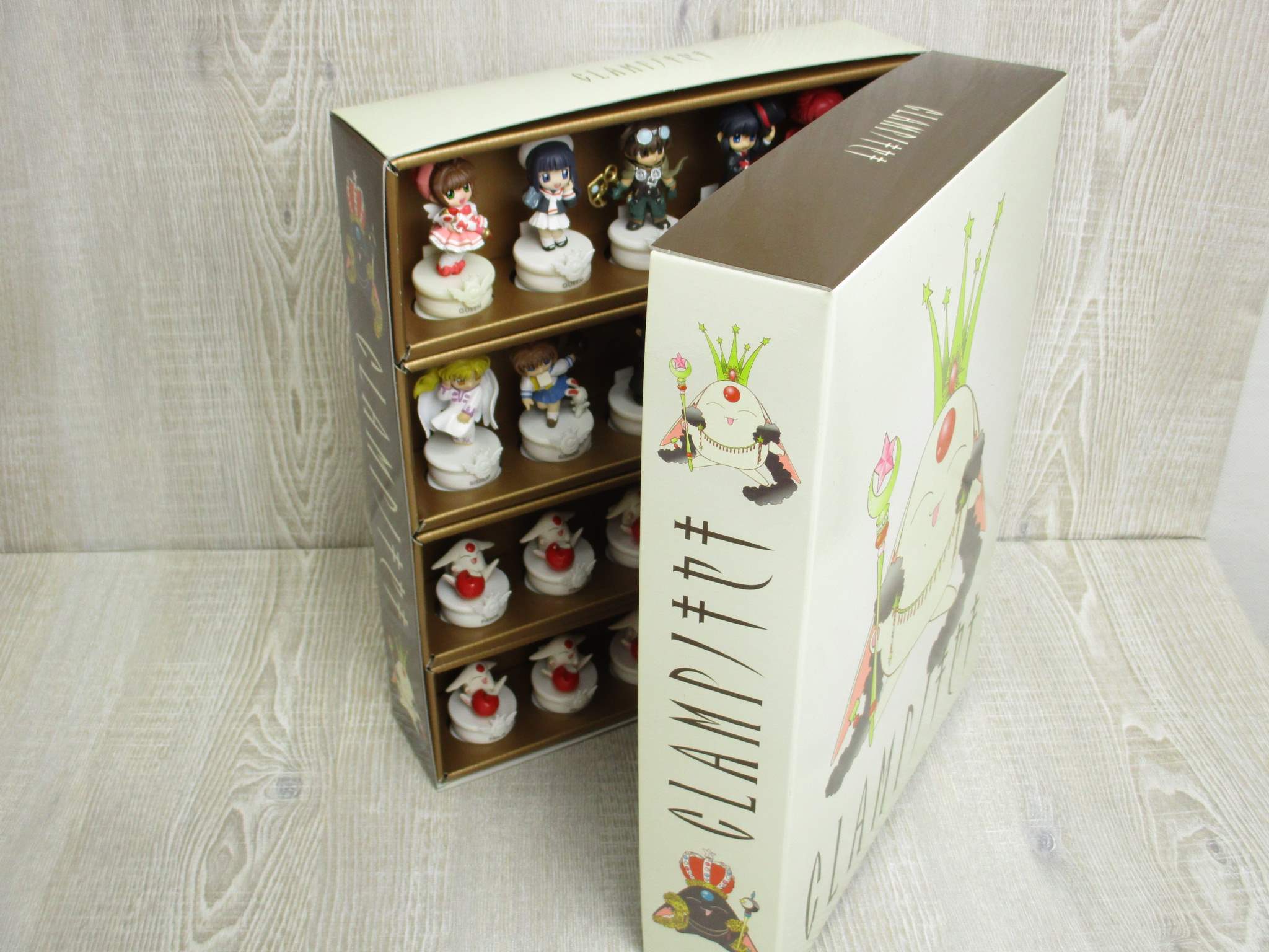 CLAMP NO KISEKI Art Set 38 Chess Pieces Box Board KERO