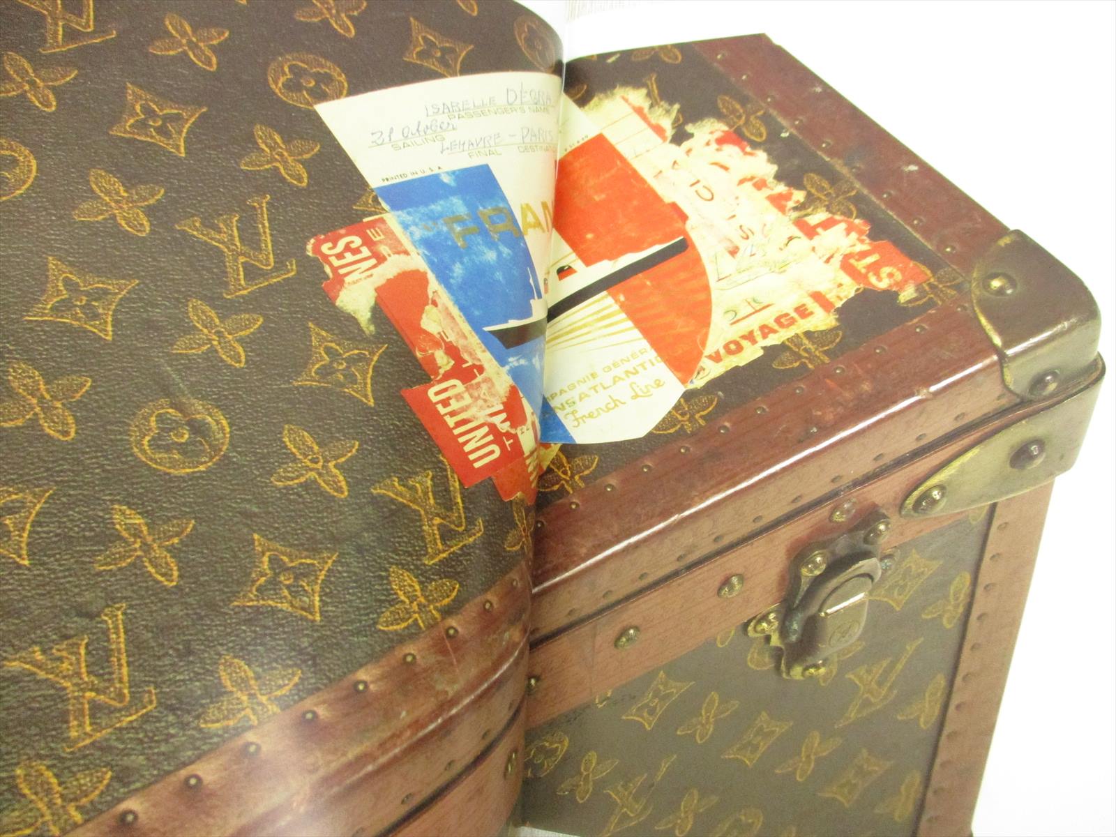 LOUIS VUITTON CITY BAGS Natural History Fashion Art Photo Book
