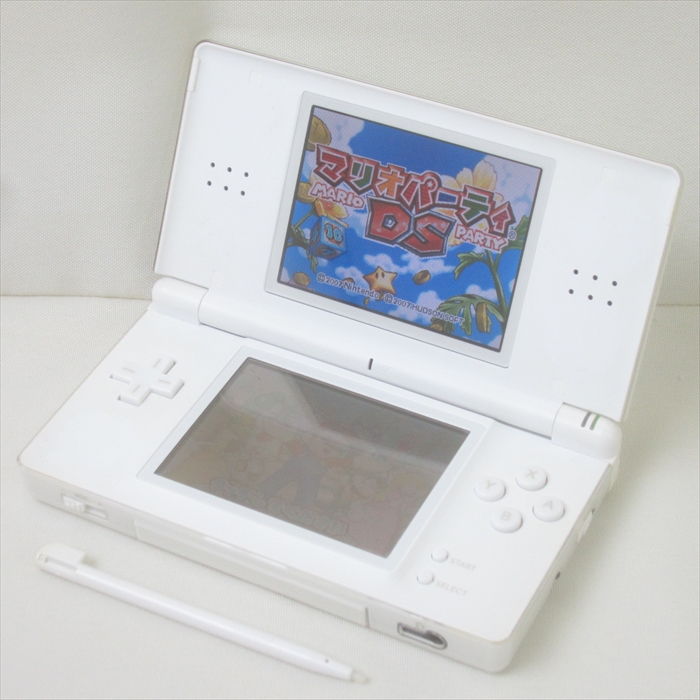 White nintendo. Nintendo DS Lite USG-001. Nintendo Wii DS Lite DSI 3ds GBA SP NDS отвертка. Nintendo DSI White. Нинтендо USG -001.